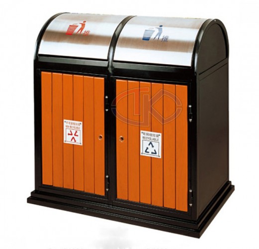 Double outdoor dustbin