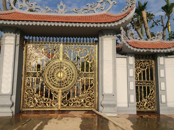 Thi công lắp đặt cổng gang đúc tại Kiến An Hải Phòng