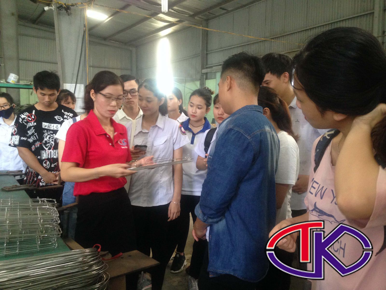 nhà máy sản xuất inox Tùng Khánh